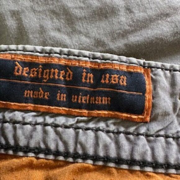 Rock Revival Size 36W x 23" OS Cargo Designer Shorts in Charcoal Gray - Picture 7 of 9